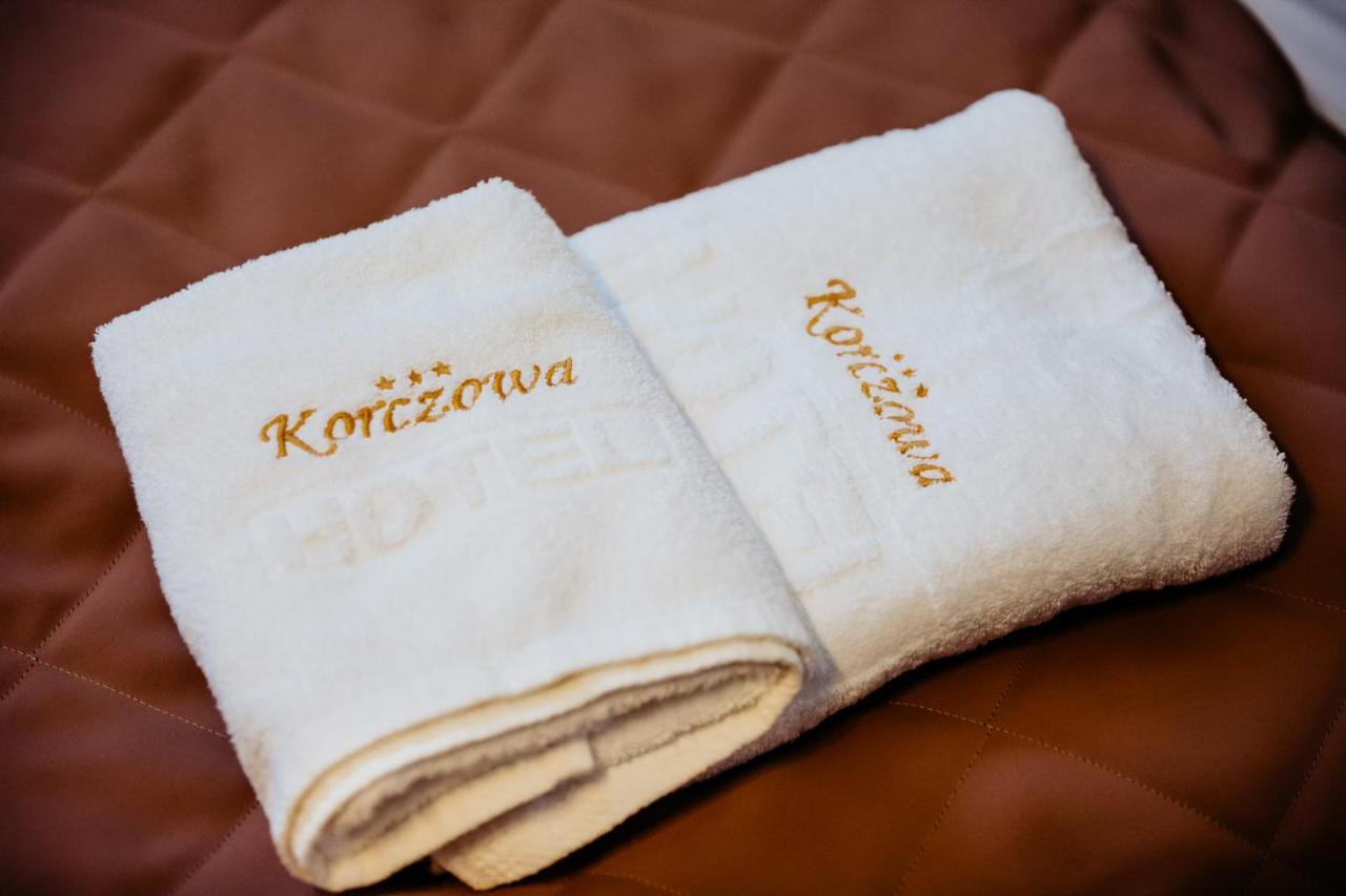 Hotel Korczowa Mlyny  Exteriör bild
