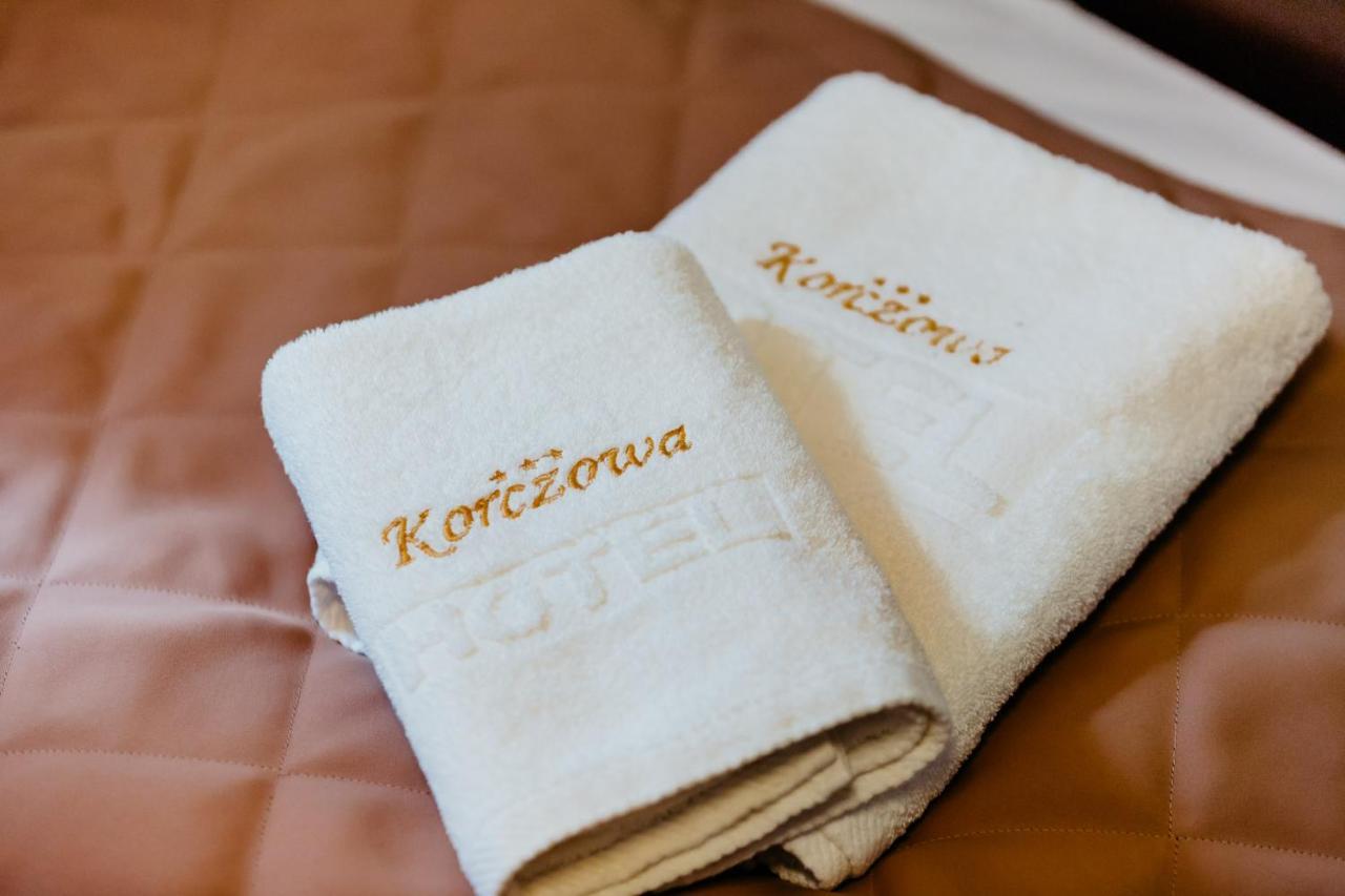 Hotel Korczowa Mlyny  Exteriör bild